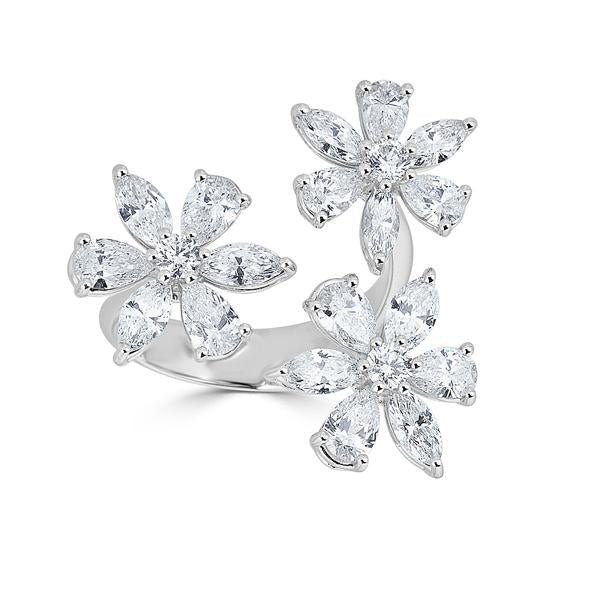 Zydo triple flower ring with pear, marquise and round diamonds white gold 54706
