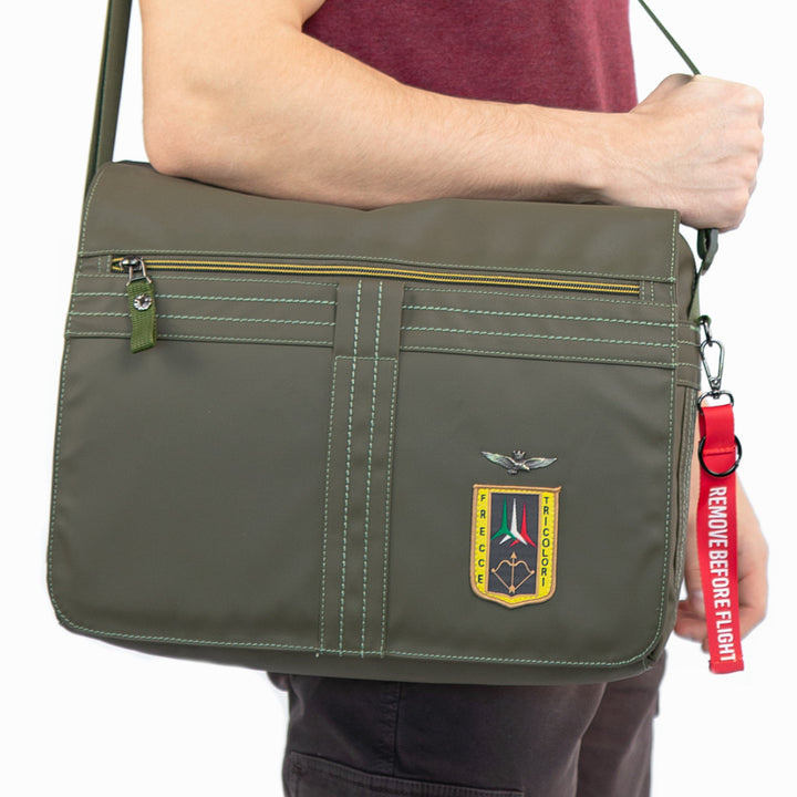 Aeronautica Militare Messenger porta PC en tejido técnico AM347-BL