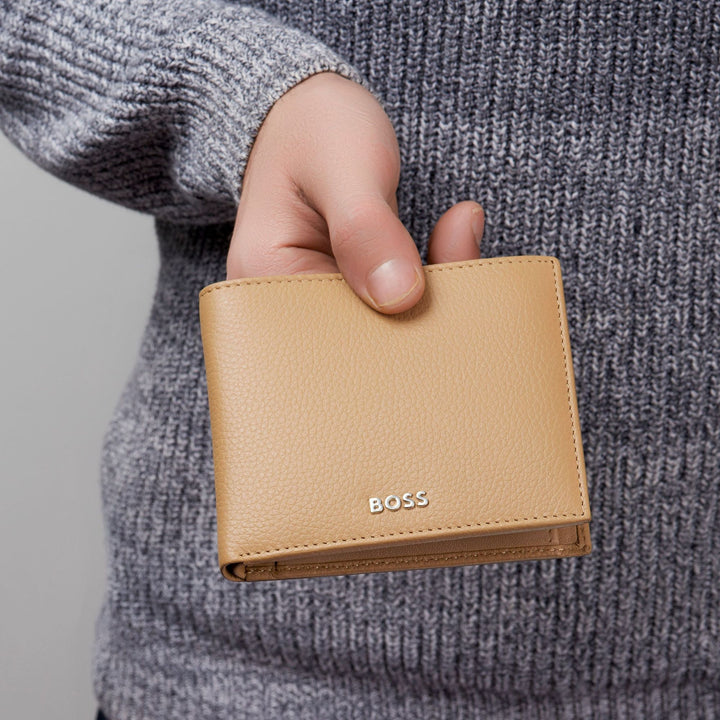 Hugo Boss Portafoglio con patta Classico Granulato Cammello HLY416X