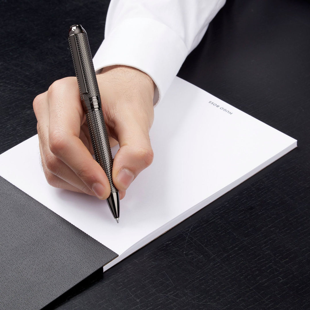 Hugo Boss Elemental Gun tükenmez kalem HSI4654D