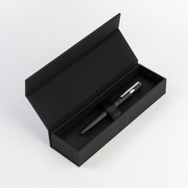 Hugo Boss Pen Stift zum Sfera Gear Pinstripe Black / Chrome HSV2854A
