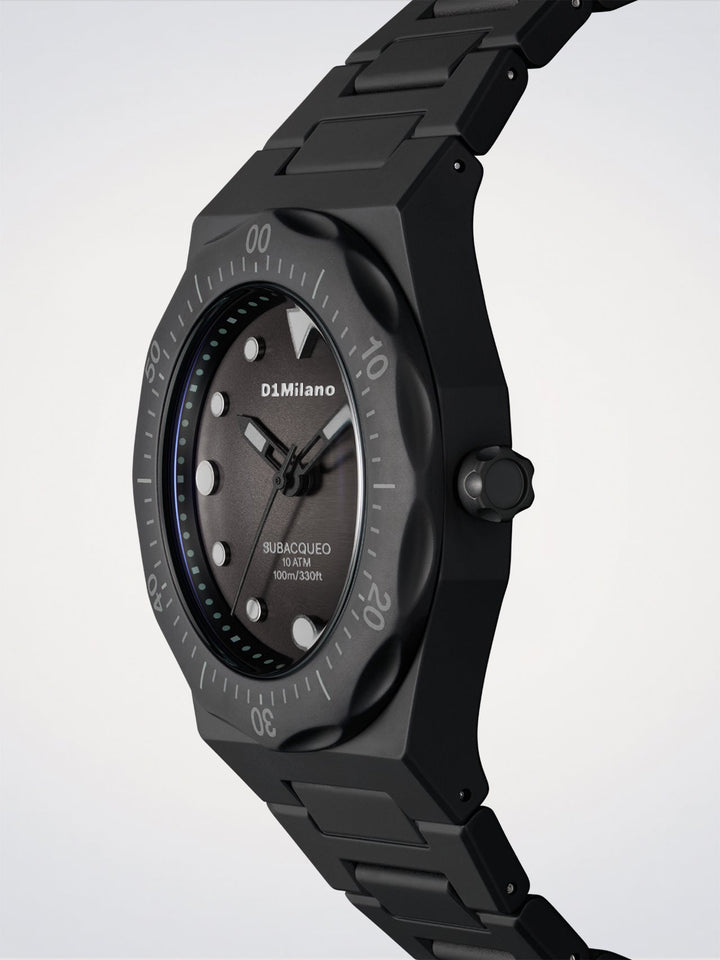 D1 Milano Karbon Dalgıç Saati Polikarbon 40,5 mm D1-PDBJ01