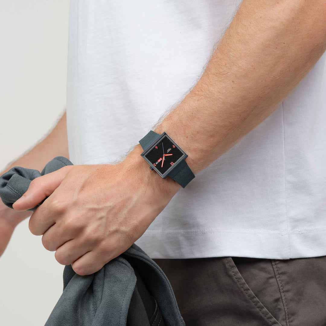 SWatch Squared Off Originals What if IF watch? 42mm so34m701