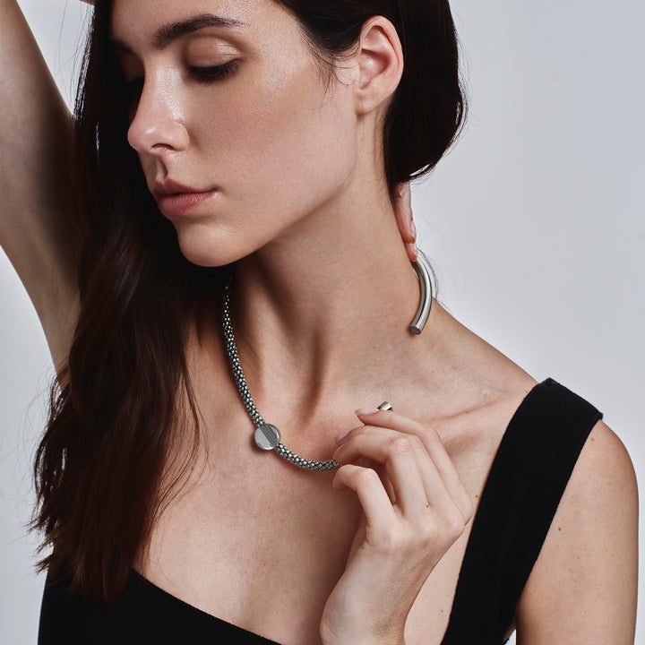 Naszyjnik typu choker ze stali Breil Magnetica System TJ4237