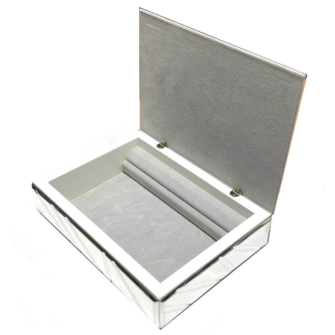 Sovereigns Key boxes in silver 50th anniversary cm 18x12x4 w661