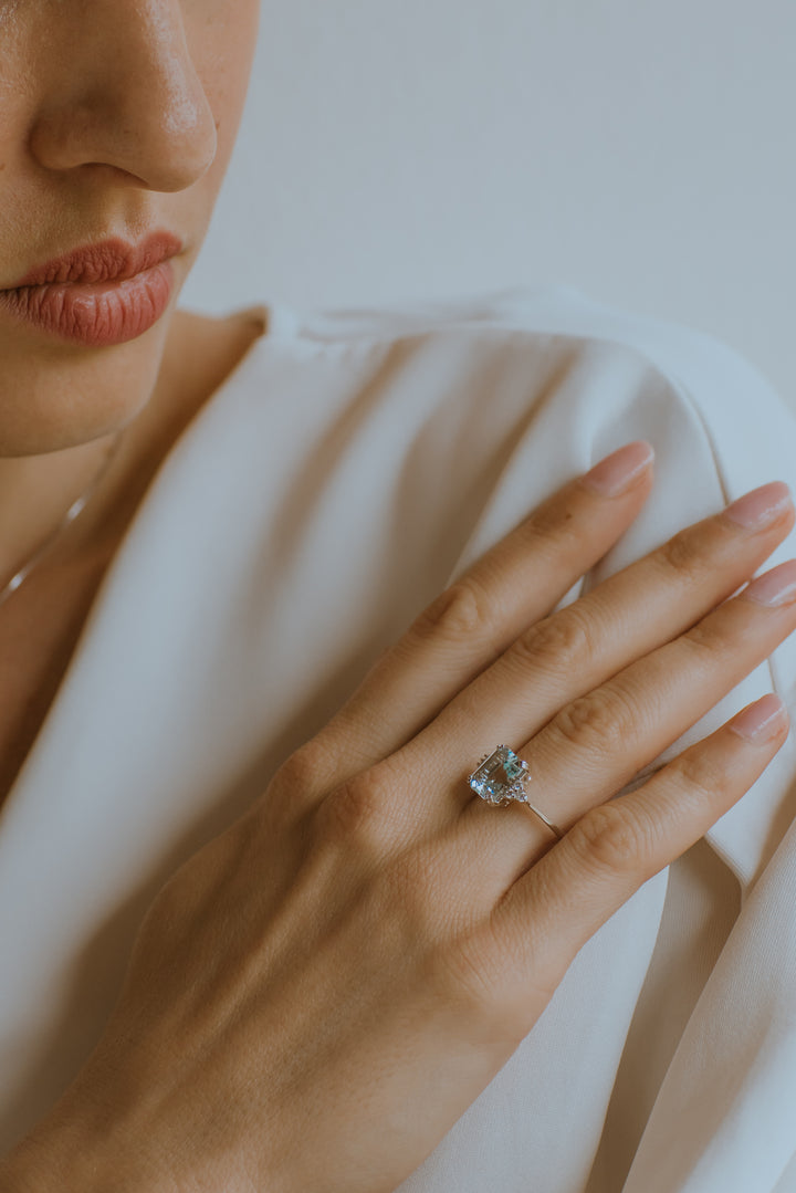 Comete Anello in Oro Diamanti e Acquamarina ottagonale ANQ337