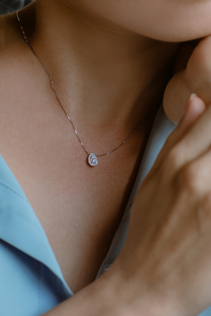 Comete Girocollo Goccia in Oro e Diamanti GLB1605