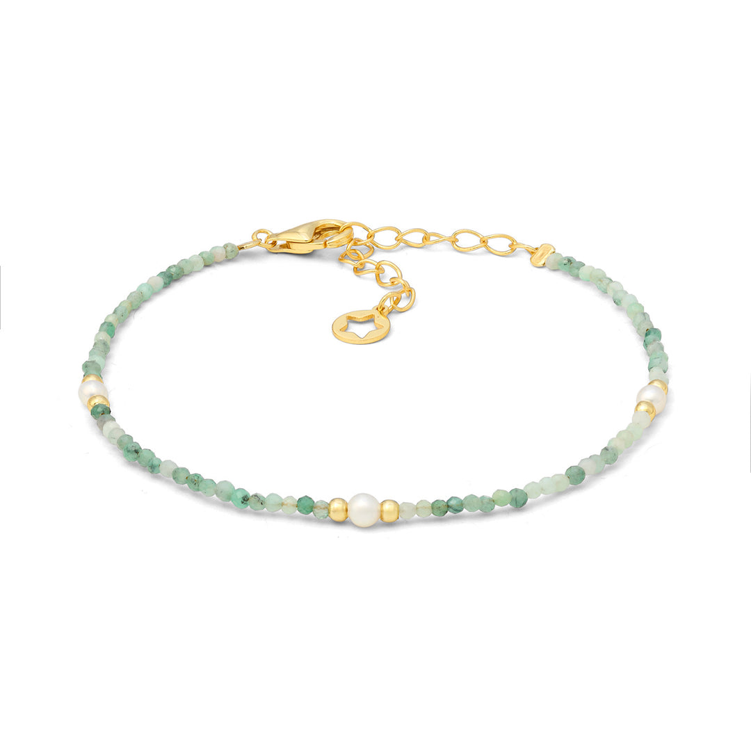 Comete Armband i 925‰ guldpläterat silver med smaragdrot och pärlor BRA284