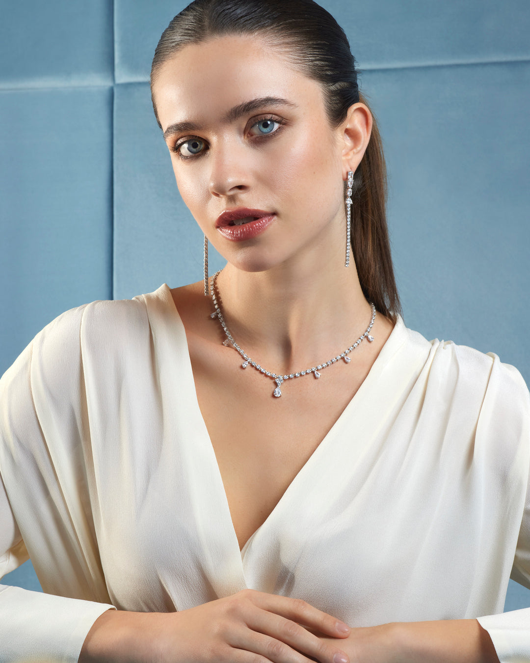 Comete Halsband i 925‰ Silver och vit droppvis zirkoner GLA267