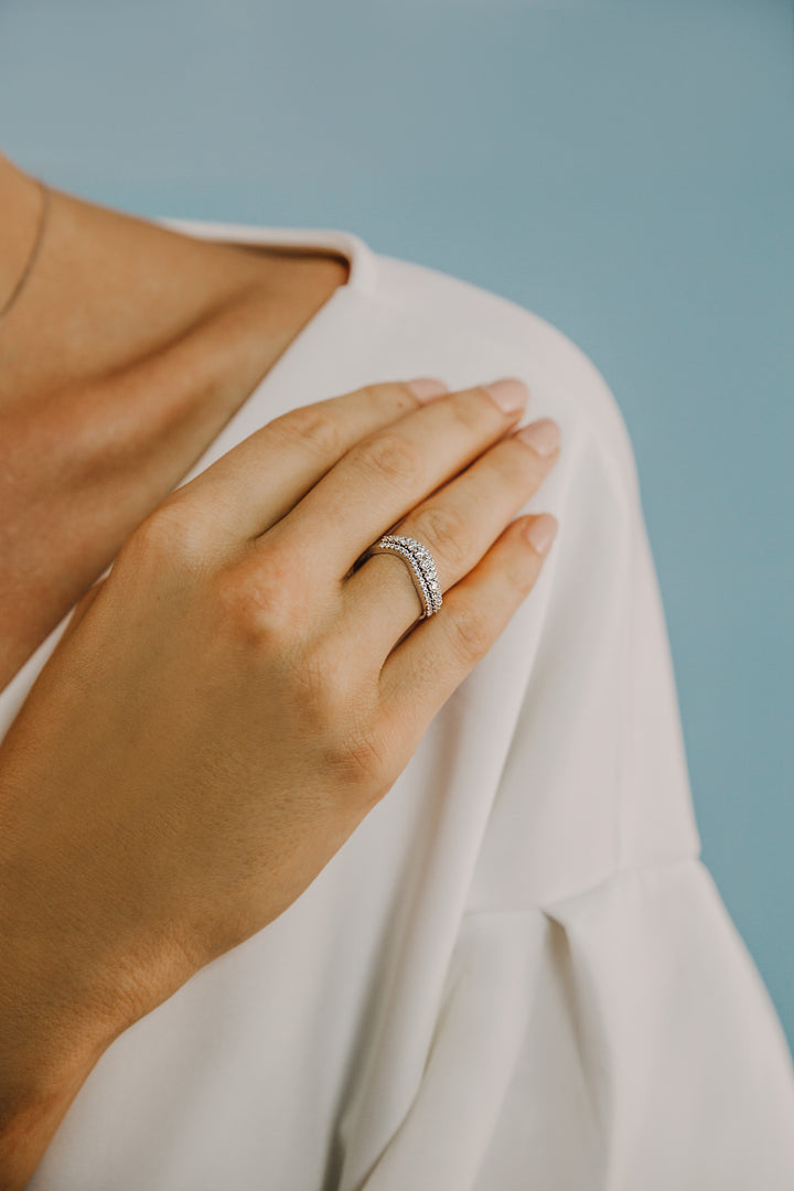 Comete Wave Ring aus Gold und Diamanten ANB2492