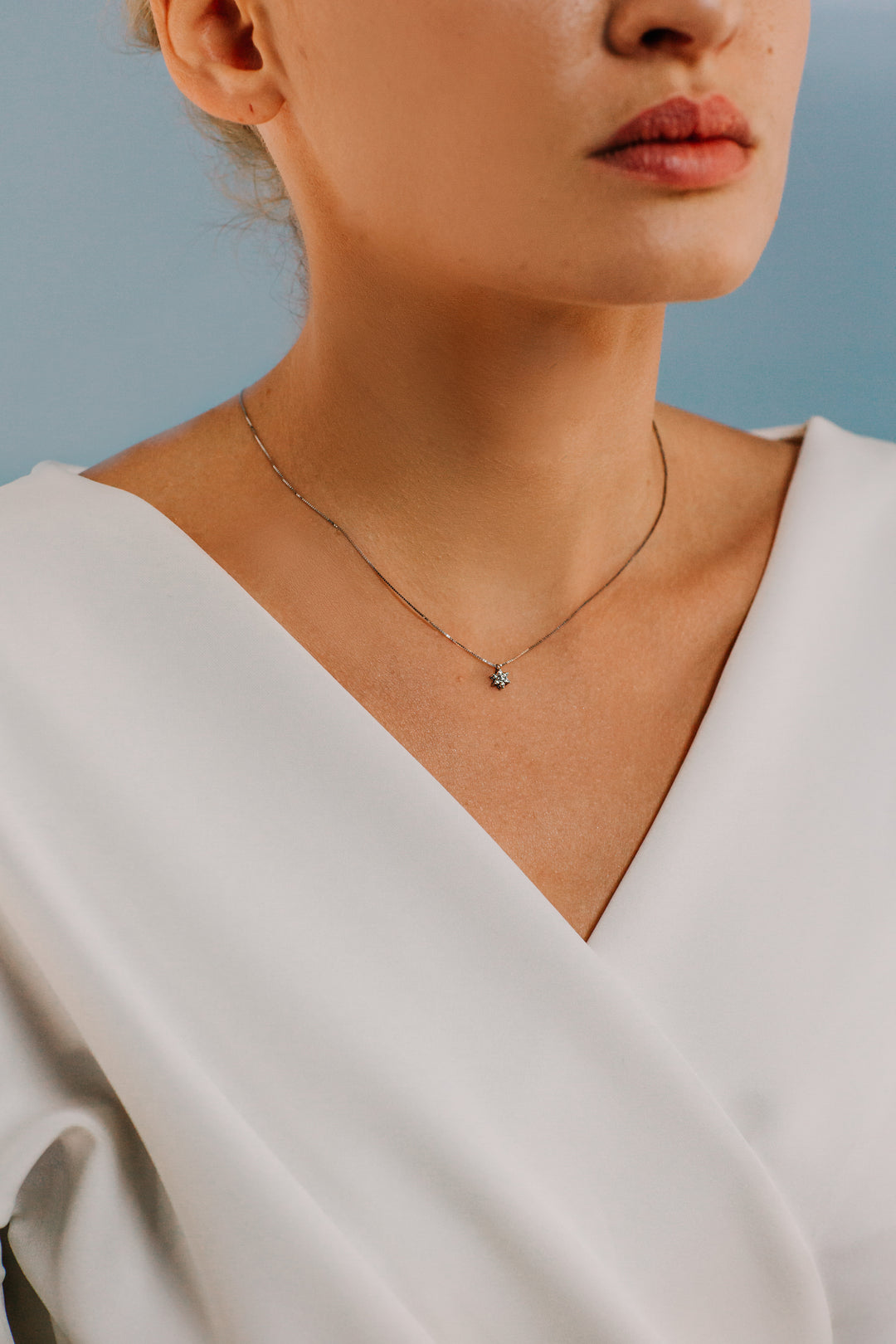 Comete Girocollo fiore in Oro rose di Diamanti GLB775