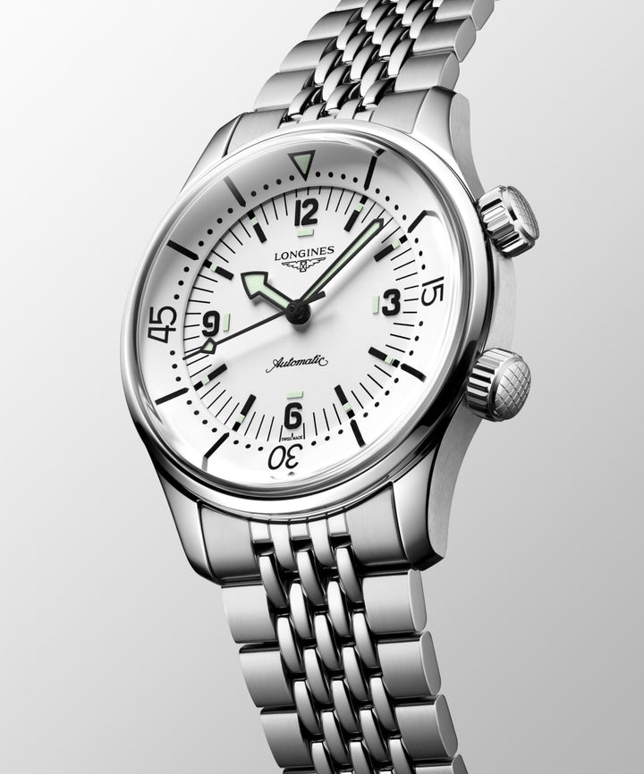 Relógio Longines Legend Diver 38 mm aço automático branco L3.764.4.99.6