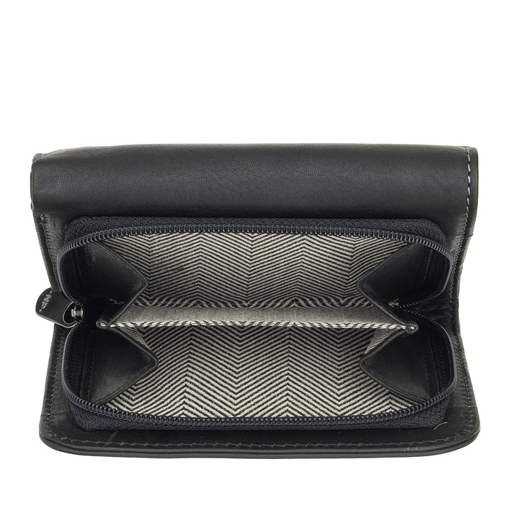 Nuvola leather wallet woman leather with zipper door - elegant zip wallet, cards and banknotes, compact and functional design