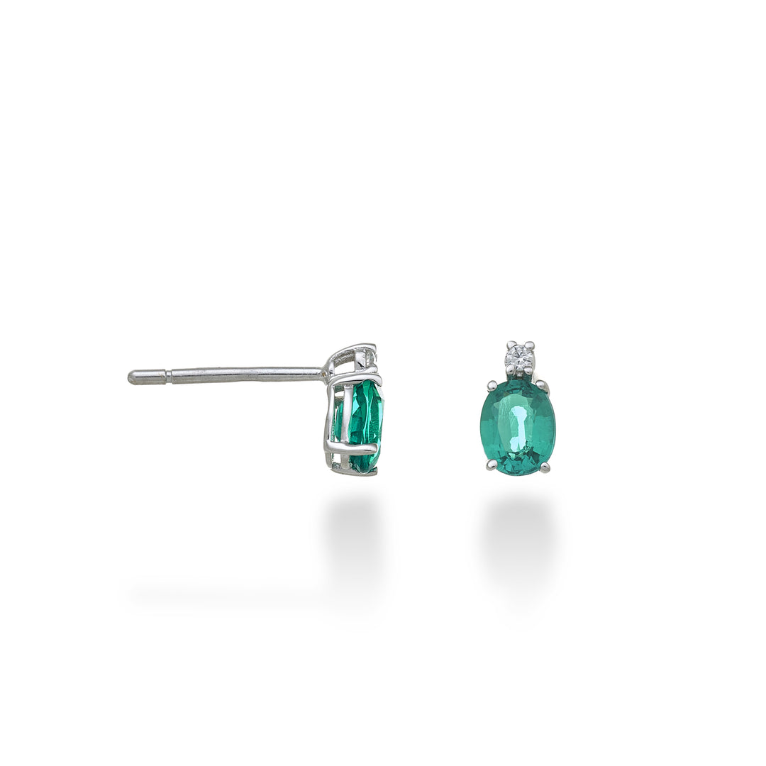Nihama tai 9k smaragdi nro. soikea 5x4 ct.0,60 halk. 0,02 ct NO5163R4SMN
