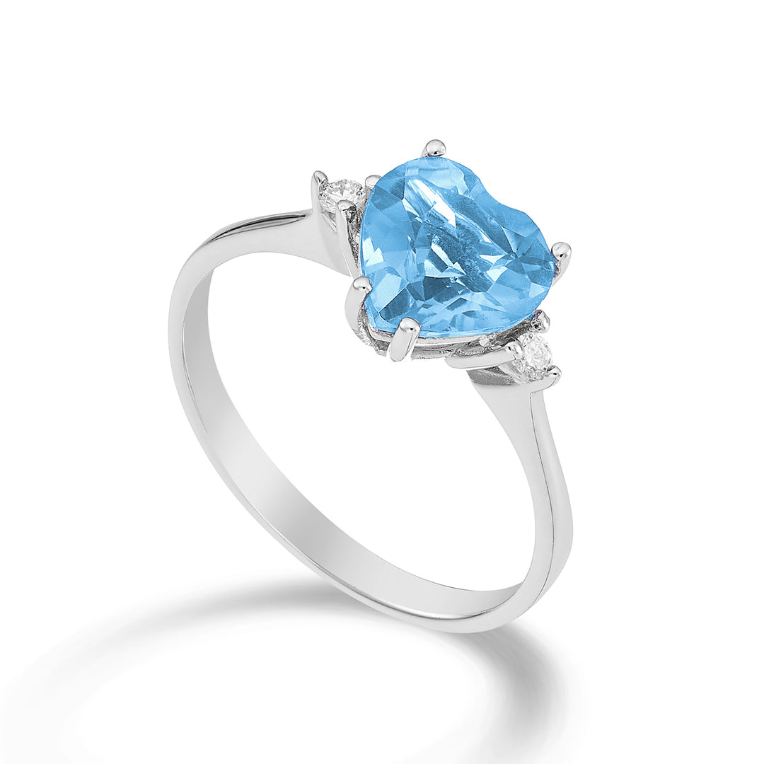 Mikiko et 18k blå topas hjerte 8x8 ct.2.30 diam. ct.0,05 MACL198DITPAZ88O4