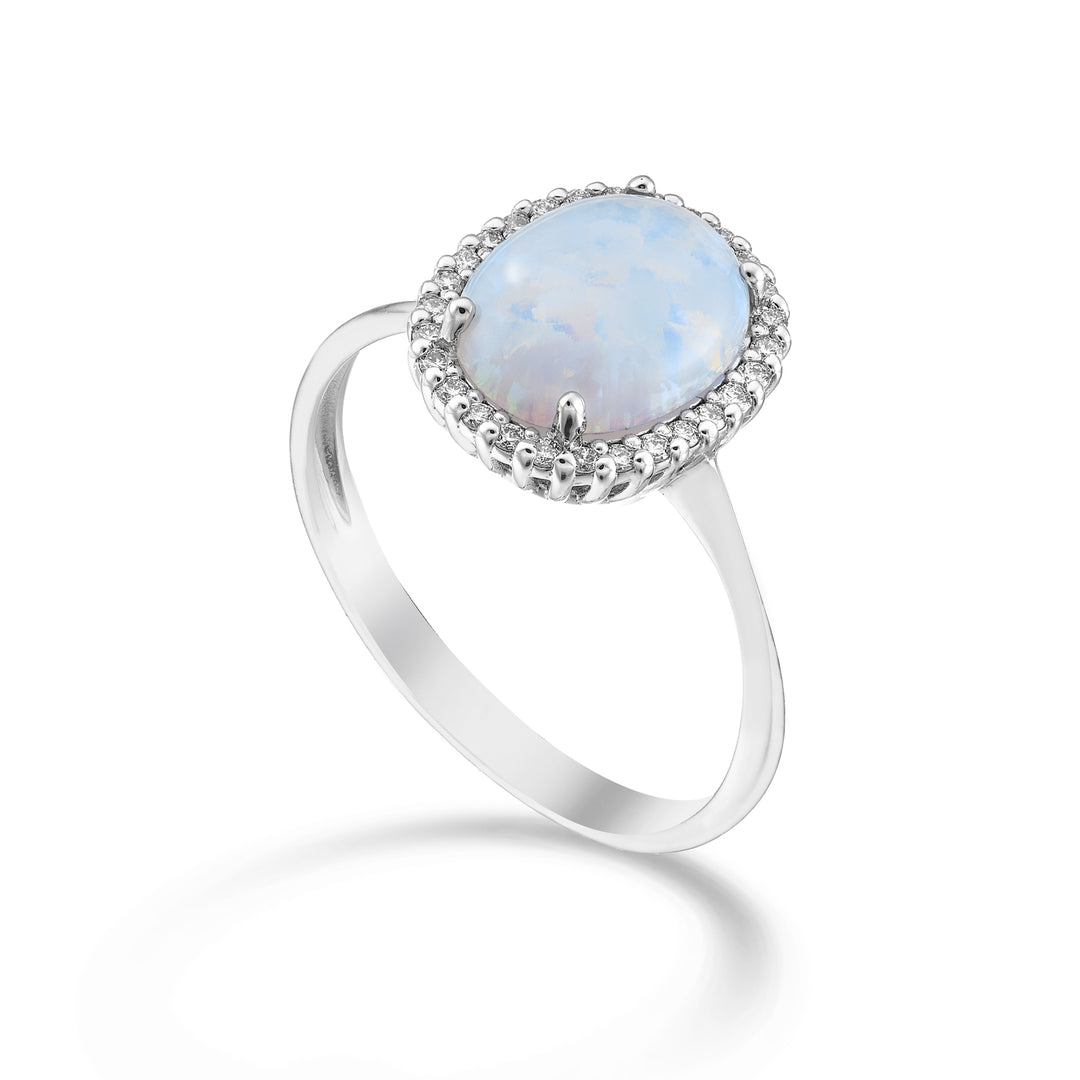 Mikiko um cabochão oval de opala 9k 10x8, com contorno de diamante MA5209R4OP