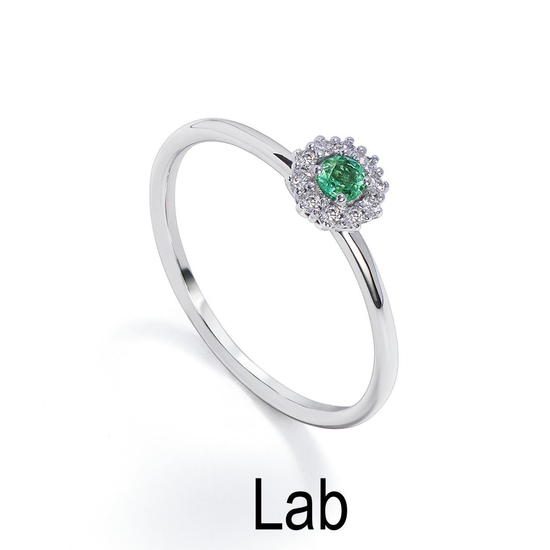 Mikiko en 18k smaragd 0,10 ct diam. 0,07 ct størrelse 2 MA5140O4SML010