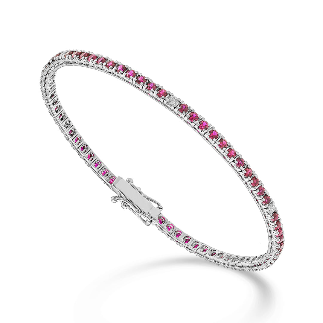 Mikiko br tennis 18k rubiner 2,90 ct diamanter. 0,22. 17,5 cm - 71 indstillinger MBTQ250RBRDIO4