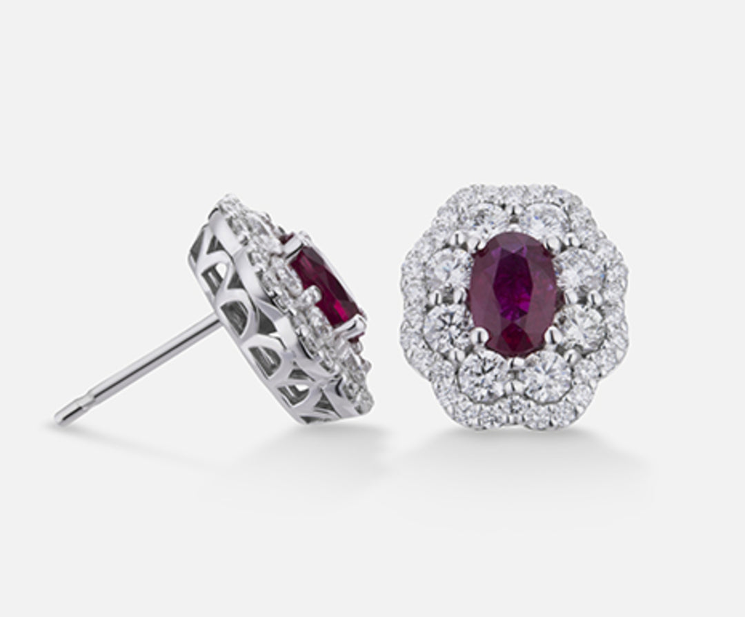 Mikiko or 18k ruby ​​n. oval 6x4 ct.1,14 dia ct.1,26 MO5036O4RBN114