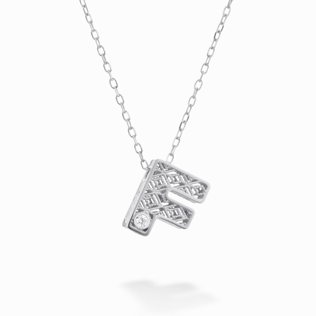 Mikiko cl 18k písmeno f bílé zlato pr. ct.0,01 MDLETFO4
