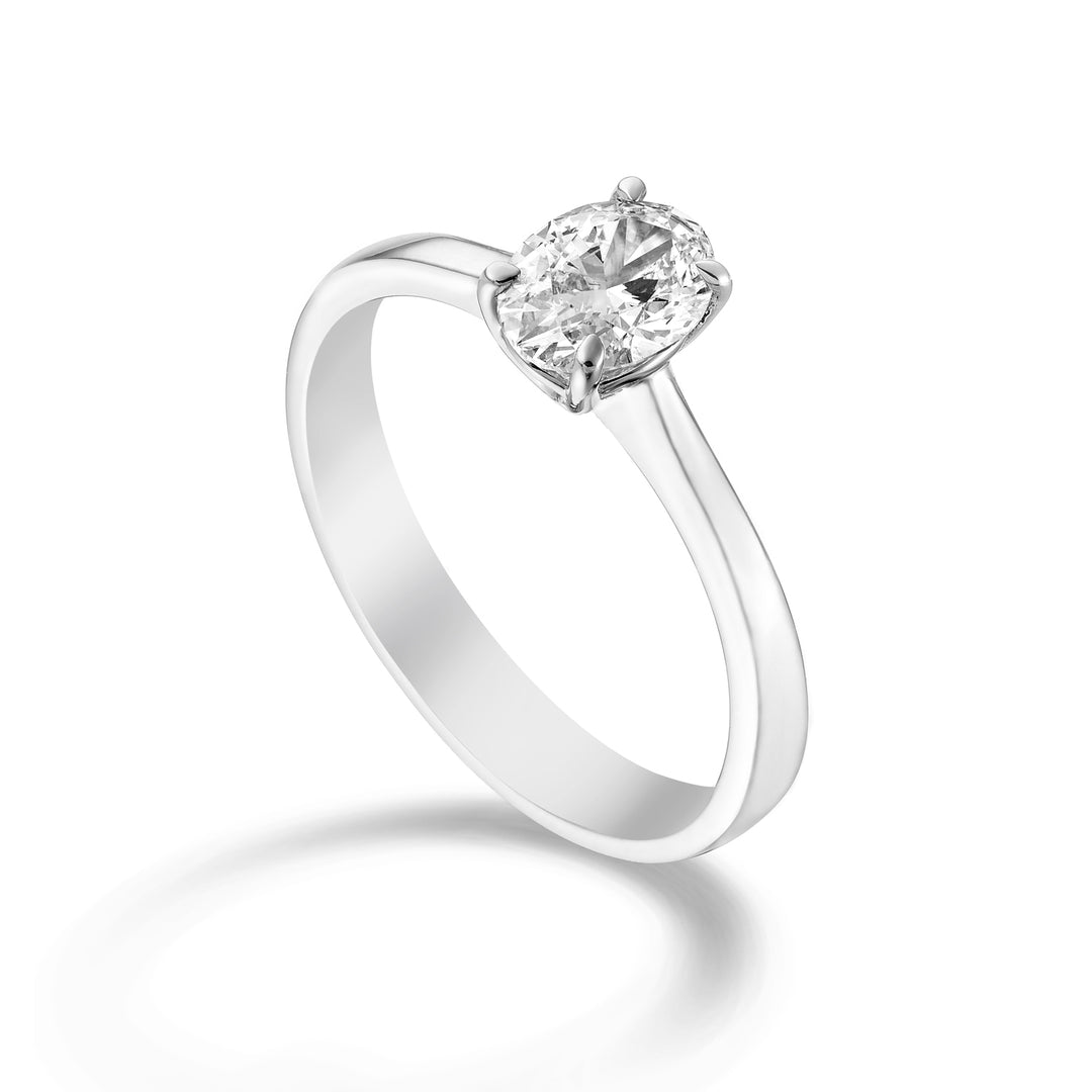 X-Diamond egy 18kt labor g.d. 0,70 ct ovális LXDAPU037O4OVDI070