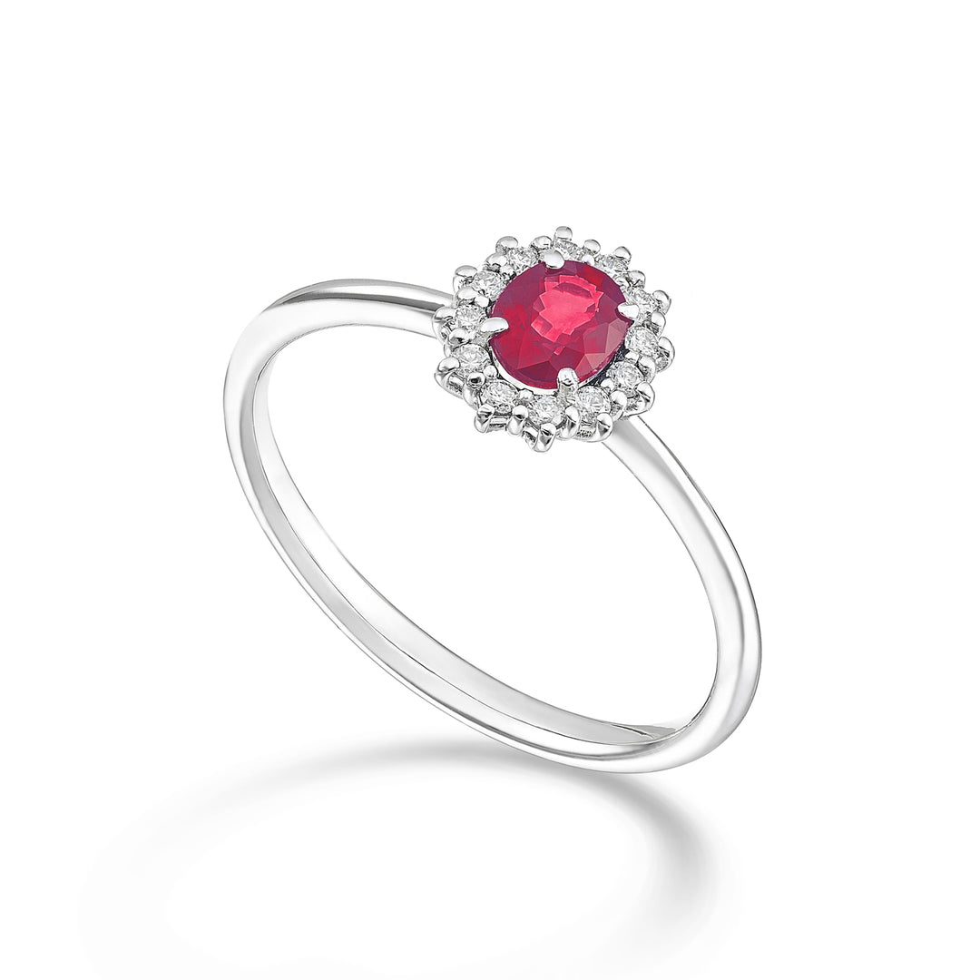 Mikiko 18k soikea rubiini 5x4 ct.0,40 halk. ct.0.10 MA5167O4RBC