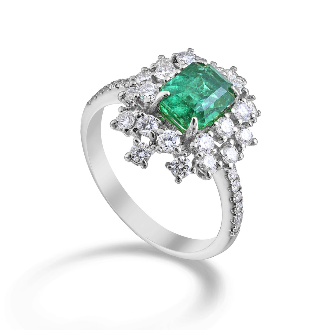 Golay achthoekige smaragdgroene ring 7x5 onregelmatige omtrek ACLC837DSM75-26061110274