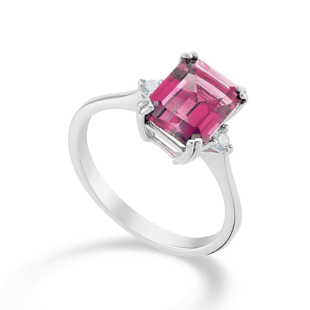 Mikiko 18k kahdeksankulmainen vaaleanpunainen topaasi 7x9 ct.2.60 halk. ct.0,08 MACL090DITPPK4O4