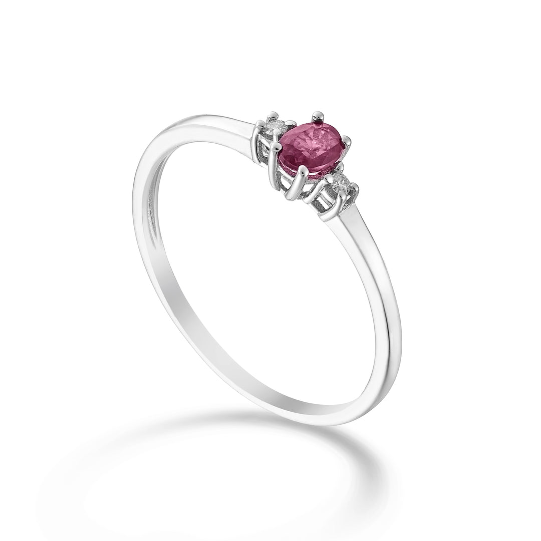 Mikiko en 9k oval rubin 4x3 ct.0,20 diam. 0,02 ct MA5190R4RBC