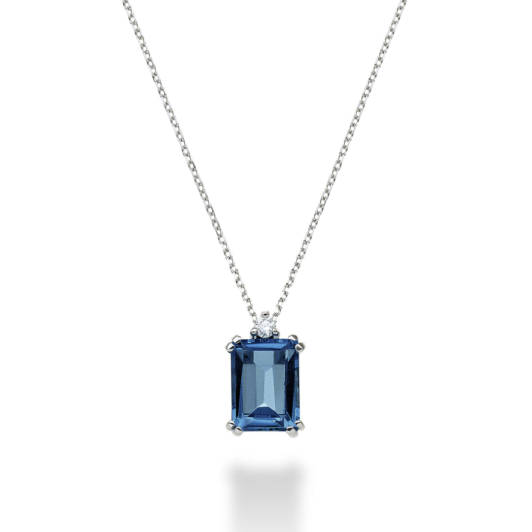 Nihama cl 18k åttakantig London blå topas 8x6 ct.2,65 diam. ct.0,03 NPCL090DITPBL3O4