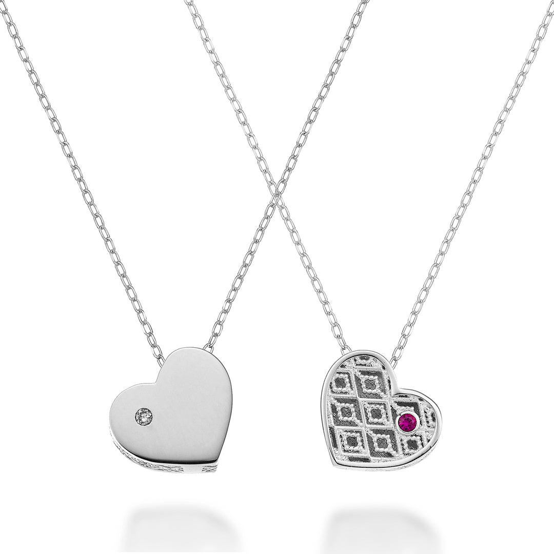 Mikiko cl 18k malé srdce jednostranně leštěné bílé zlato pr. 0,005 ct rubín 0,005 ct MDCUOREPLO4