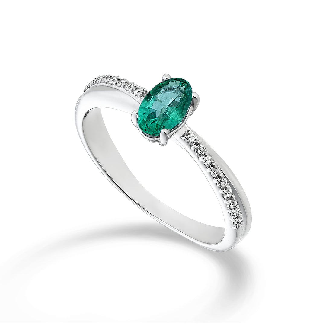 Nihama egy 18k smaragd n. ovális 6x4 ct.0,42 átm. ct.0.07 NA5103O4SMN042