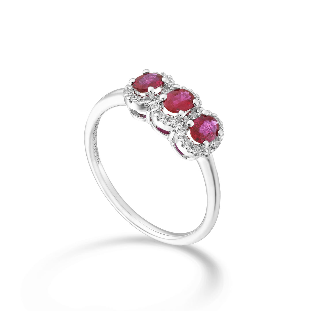 Mikiko, 18k oválná trilogie rubín 4x3 ct. 0,60 průměr ct.0.16 MA5194O4RBC43