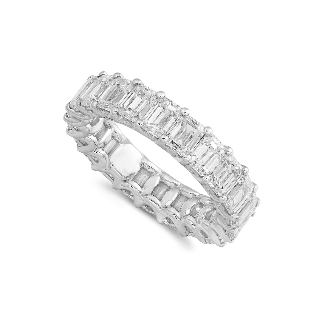 Anel de eternidade do World Diamond Group com diamantes lapidação esmeralda APU398DI-20248110003