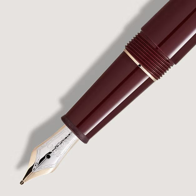 Montblanc Meisterstück fountain pen bordeaux classique tip M 133014