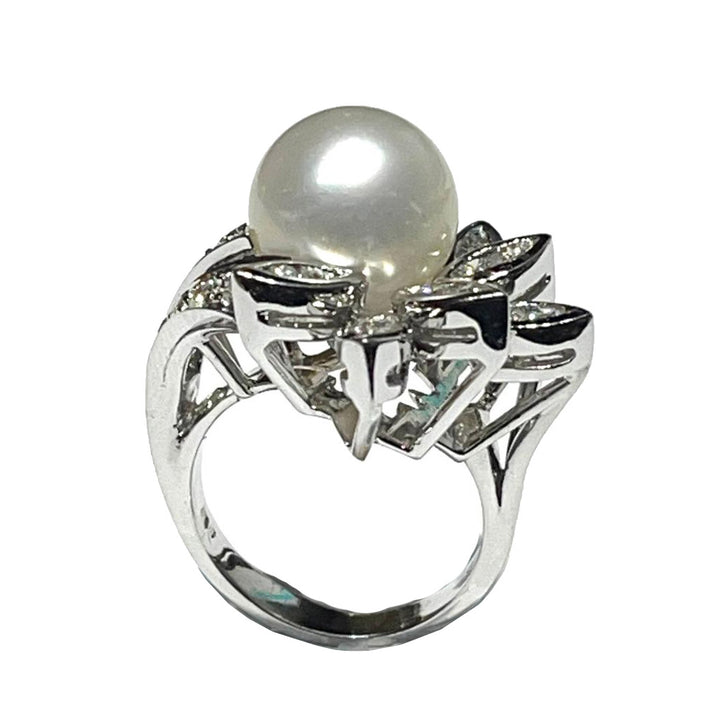 Capodagaglie Pierścień Kwiat Pearl White Pearls 18KT Diamonds and Pearls 0038AG