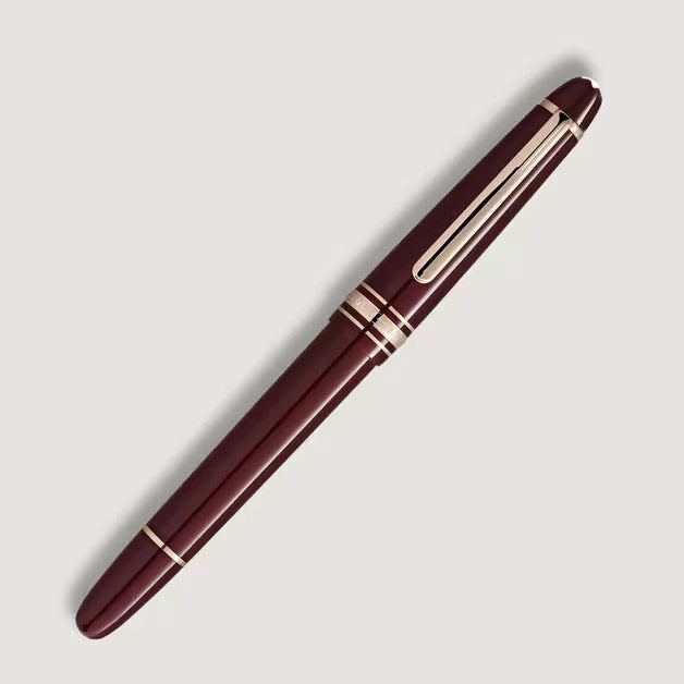 Montblanc Meisterstück fountain pen bordeaux classique tip M 133014