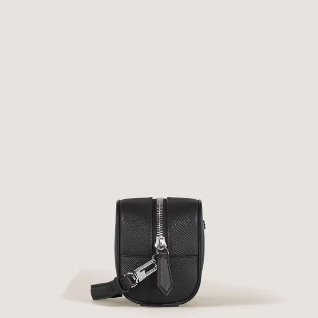 Montblanc μικρό δερμάτινο νεσεσέρ Sartorial μαύρο 221572