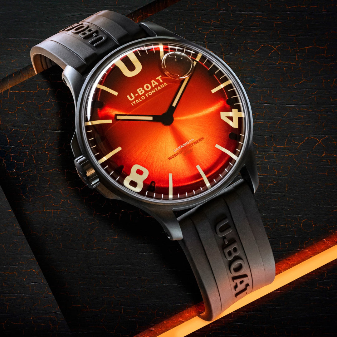 U-BOAT relógio Darkmoon IPB vermelho Soleil 44 milímetros acabamento de aço de quartzo IP preto 8697-B