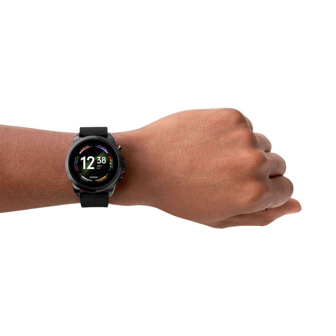 Fossil watch Smartwatch Gen 6 مع حزام سيليكون أسود FTW4061