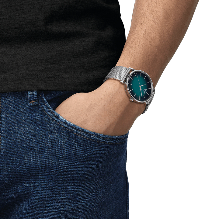 Часы Tissot 40mm зеленый кварцевый сталь T143.410.11.091.00