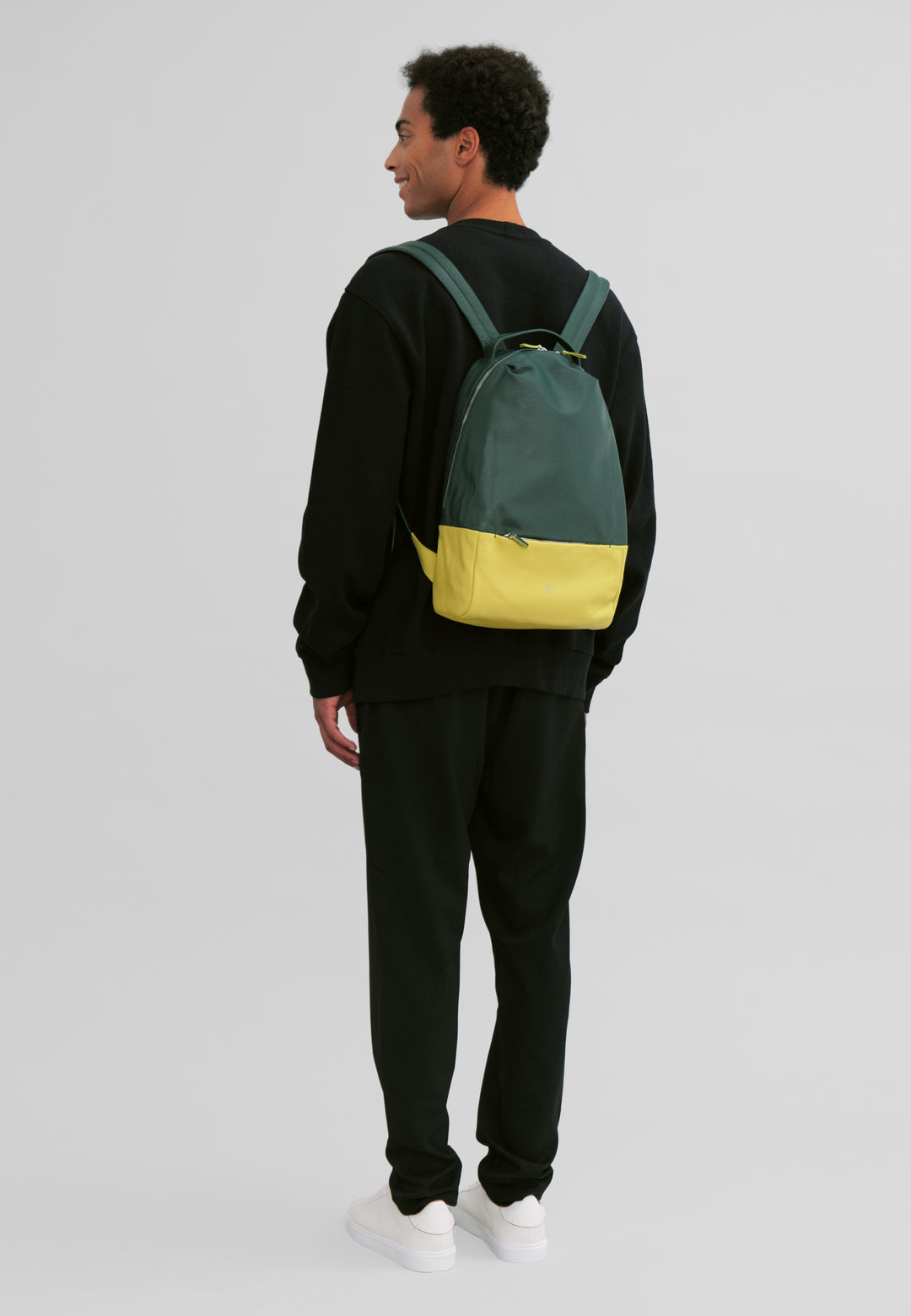 DuDu Multicolor kožený sportovní batoh, barevný měkký ženský batoh s kapsou proti theft