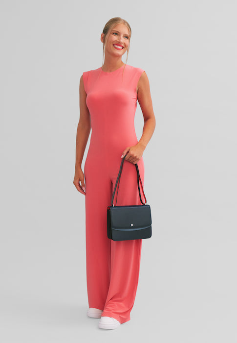 DuDu Kvinnepose med middels skulderstropp i laget i Italia skinn, stiv pose elegant design med 2 romklaff